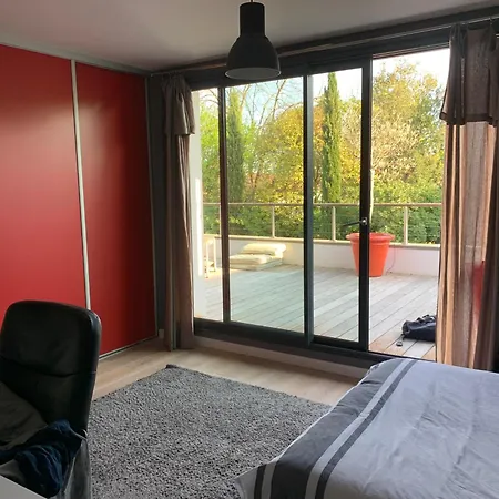 Soleil Bordeaux 4 Villa *